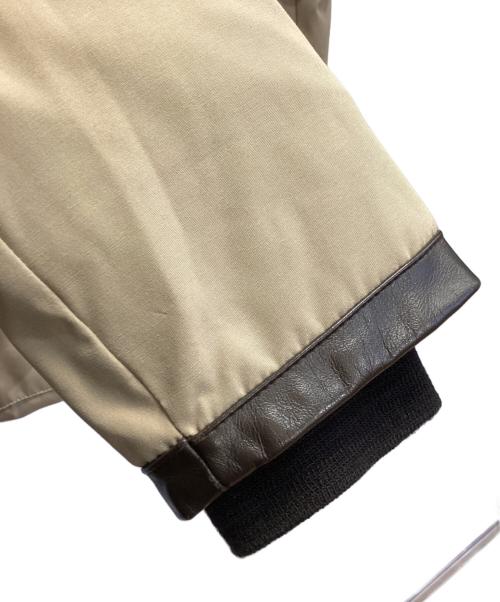 CANADA GOOSE（カナダグース）CANADA GOOSE (カナダグース) HAMILTON ダウンジャケット ベージュ サイズ:Sの古着・服飾アイテム