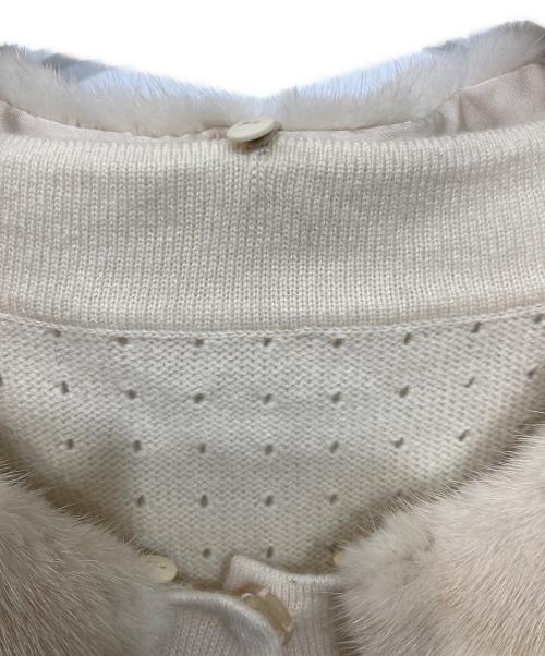 FOXEY（フォクシー）FOXEY (フォクシー) ミンクファー付カシミヤカーディガン アイボリー サイズ:40の古着・服飾アイテム