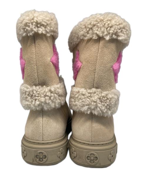 LOUIS VUITTON（ルイ ヴィトン）LOUIS VUITTON (ルイ ヴィトン) ムートンショートブーツ ベージュ サイズ:38の古着・服飾アイテム