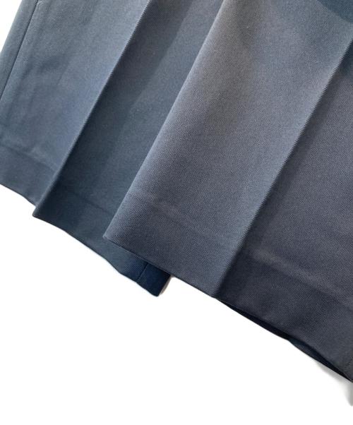FARAH（ファーラー）FARAH (ファーラー) Two Tuck Side Adjustable Pants ツータックサイドアジャスタブルパンツ ネイビー サイズ:26 未使用品の古着・服飾アイテム