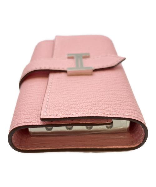 HERMES（エルメス）HERMES (エルメス) ベアン H金具4連キーケース/シェブルミゾル/ピンク系/Z刻印/シルバー金具 ピンクの古着・服飾アイテム