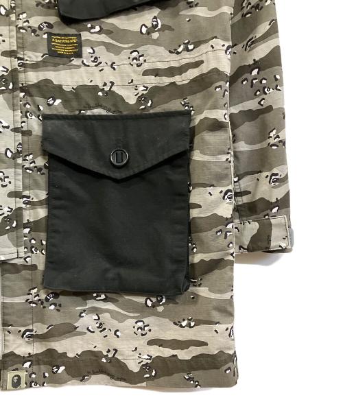 A BATHING APE（アベイシングエイプ）A BATHING APE (アベイシングエイプ) CAMO MILITARY JACKET グレー サイズ:Lの古着・服飾アイテム