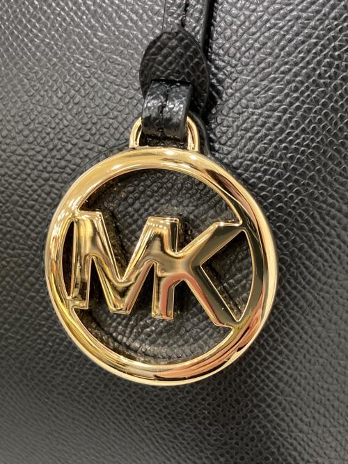 MICHAEL KORS（マイケル・コース）MICHAEL KORS (マイケル・コース) トートバッグ　30H7GV6T8L ブラックの古着・服飾アイテム