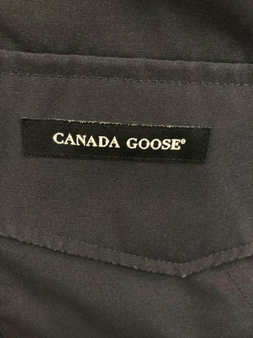 CANADA GOOSE（カナダグース）CANADA GOOSE (カナダグース) カムループスダウンジャケット ブラック サイズ:Mの古着・服飾アイテム