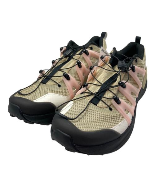 SALOMON（サロモン）SALOMON (サロモン) スニーカー ベージュ×ピンク サイズ:JP28.5の古着・服飾アイテム