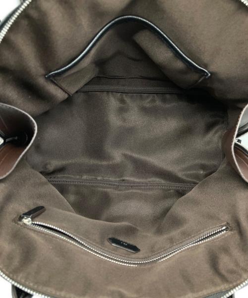 &MyuQ（アンドミューク）&MyuQ (アンドミューク) THALLO ショルダーバッグ/サロ　ショルダーバッグ ブラックの古着・服飾アイテム