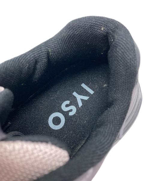 IYSO（イソ）IYSO (イソ) ローカットスニーカー グレー サイズ:cm23の古着・服飾アイテム