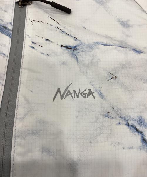 NANGA（ナンガ）NANGA (ナンガ) AURORA DOWN JACKET MARBLE ブルー×ホワイト サイズ:Lの古着・服飾アイテム