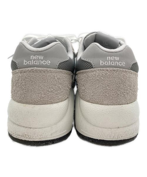 NEW BALANCE（ニューバランス）NEW BALANCE (ニューバランス) NEW BALANCE ローカットスニーカー グレー サイズ:24.5cmの古着・服飾アイテム