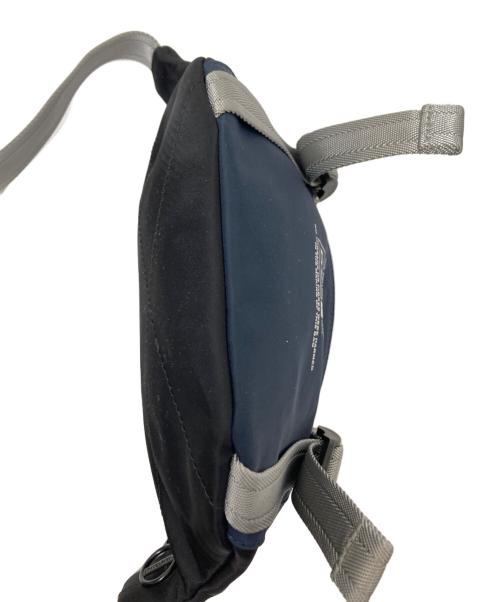 DIESEL（ディーゼル）DIESEL (ディーゼル) クロスボディバッグ ネイビー×ブラック サイズ:下記参照の古着・服飾アイテム