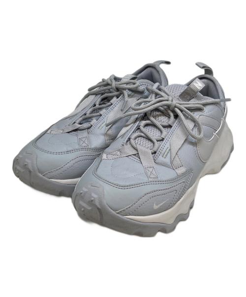 NIKE（ナイキ）NIKE (ナイキ) スニーカー グレー サイズ:24.5の古着・服飾アイテム