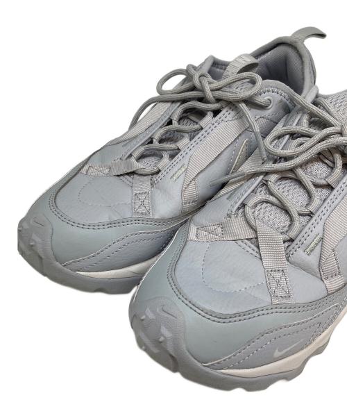 NIKE（ナイキ）NIKE (ナイキ) スニーカー グレー サイズ:24.5の古着・服飾アイテム