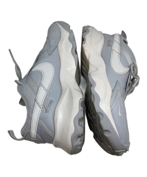 NIKE（ナイキ）NIKE (ナイキ) スニーカー グレー サイズ:24.5の古着・服飾アイテム
