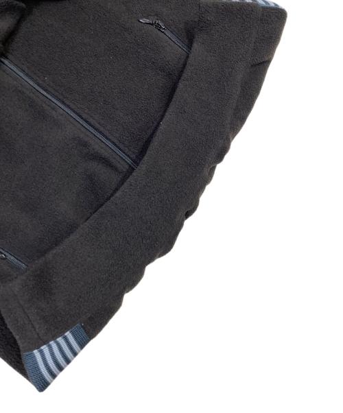 Needles（ニードルズ）Needles (ニードルズ) Track Jacket- Poly Fleece ブラック×ブルー サイズ:Lの古着・服飾アイテム