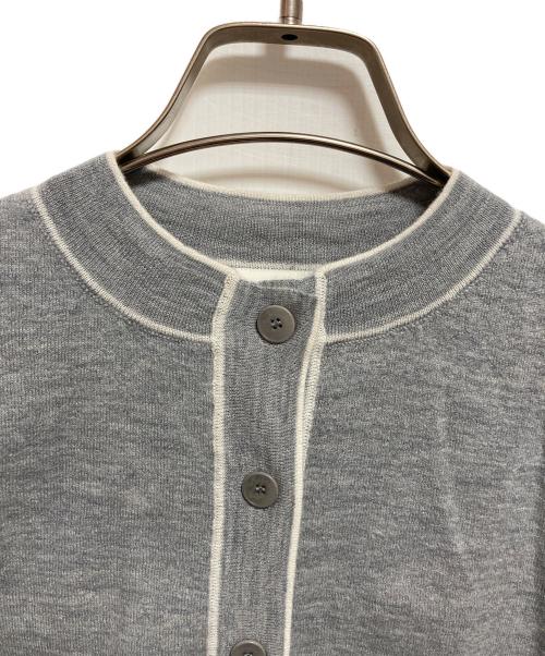 Sandro（サンドロ）Sandro (サンドロ) クロップドウールカーディガン グレー サイズ:1 未使用品の古着・服飾アイテム