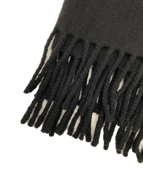 maison kitsune（メゾンキツネ）maison kitsune (メゾンキツネ) SMALL FOX HEAD WOOL SCARF ブラックの古着・服飾アイテム