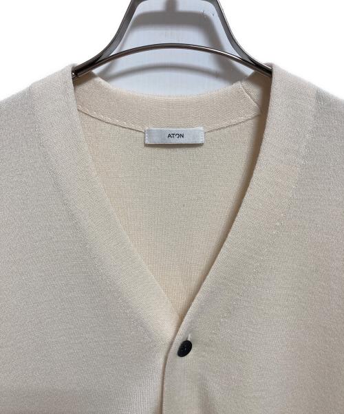 ATON（エイトン）ATON (エイトン) カシミヤシルクVネックカーディガン アイボリー サイズ:02の古着・服飾アイテム