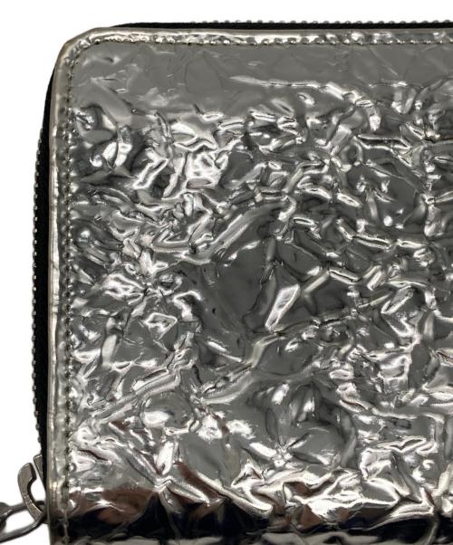 MM6 Maison Margiela（エムエムシックスメゾンマルジェラ）MM6 Maison Margiela (エムエムシックスメゾンマルジェラ) メタリックロングウォレットの古着・服飾アイテム