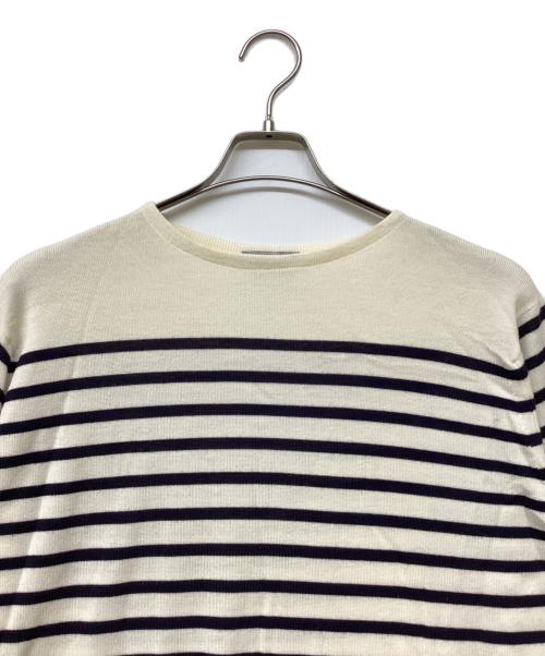 JOHN SMEDLEY（ジョンスメドレー）JOHN SMEDLEY (ジョンスメドレー) ウールボーダーニット アイボリー サイズ:SIZEMの古着・服飾アイテム
