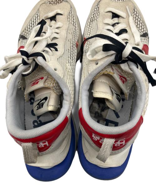 NIKE（ナイキ）NIKE (ナイキ) sacai (サカイ) ローカットスニーカー ホワイト サイズ:26.5cmの古着・服飾アイテム