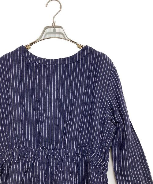 fog linen work（フォグリネンワーク）fog linen work (フォグリネンワーク) 北欧、暮らしの道具店 (ホクオウ、グラシノドウグテン) 別注 ストライプリネンワンピース ネイビー×ホワイト サイズ:-の古着・服飾アイテム
