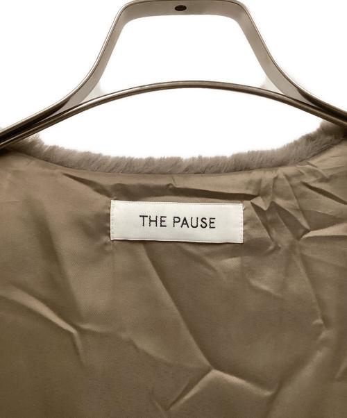 THE PAUSE（ザポーズ）THE PAUSE (ザポーズ) ファーVネックジレ グレージュ サイズ:SIZE Freeの古着・服飾アイテム