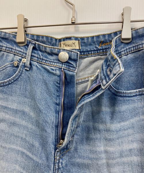 YANUK（ヤヌーク）YANUK (ヤヌーク) LOUISE ストレートデニムパンツ インディゴ サイズ:w24の古着・服飾アイテム