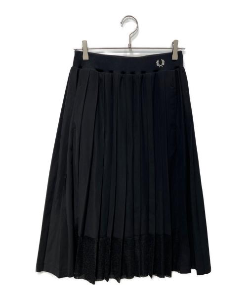 FRED PERRY（フレッドペリー）FRED PERRY (フレッドペリー) Sheer Knit Paneled Skirt　F8703 ブラック サイズ:64-70の古着・服飾アイテム