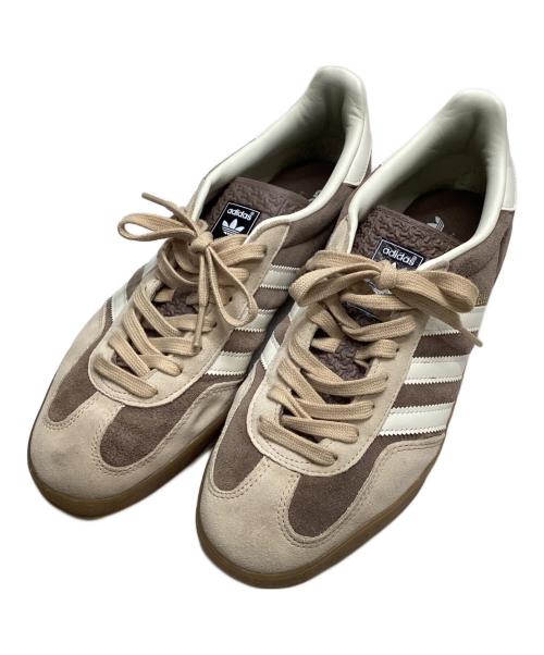 adidas（アディダス）adidas (アディダス) GAZELLE INDOOR ブラウン サイズ:28ｃｍの古着・服飾アイテム