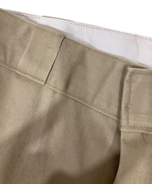 Dickies（ディッキーズ）Dickies (ディッキーズ) チノパン ベージュ サイズ:86cm (W34)の古着・服飾アイテム
