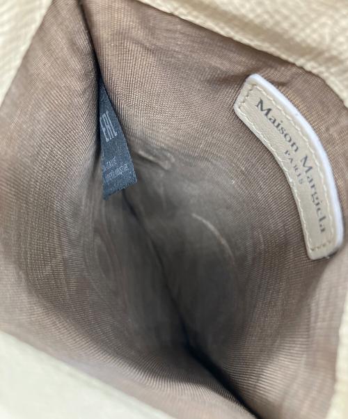 Maison Margiela（メゾンマルジェラ）Maison Margiela (メゾンマルジェラ) スマートフォンポーチ ベージュの古着・服飾アイテム