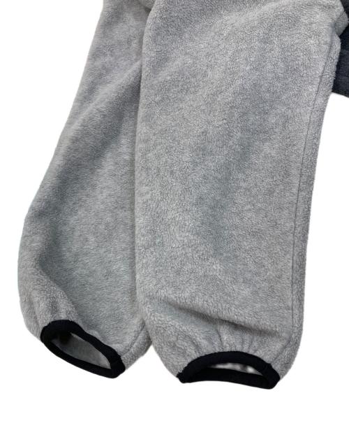 SO SHOP&HOSTEL（ソウショップアンドホステル）SO SHOP&HOSTEL (ソウショップアンドホステル) SNAP PULLOVER FLEECE JACKET グレー サイズ:Ｓの古着・服飾アイテム