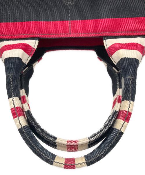 PRADA（プラダ）PRADA (プラダ) カナパ2WAYトートバッグ ブラック×レッド×ホワイトの古着・服飾アイテム