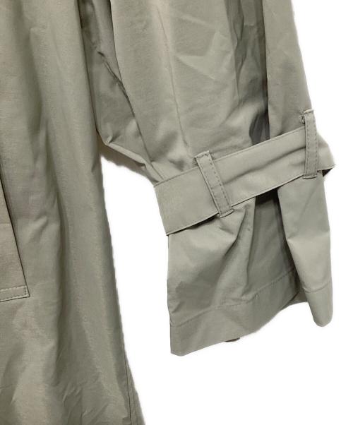 icB（アイシービー）icB (アイシービー) メモリーストレッチタフタトレンチコート カーキ サイズ:9 未使用品の古着・服飾アイテム