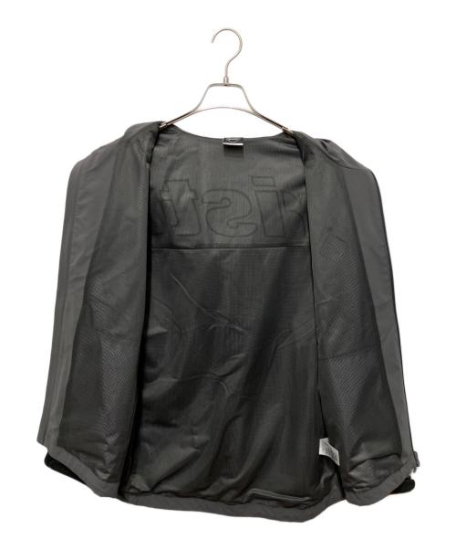 F.C.R.B.（エフシーレアルブリストル）F.C.R.B. (エフシーレアルブリストル) BIG LOGO WARM UP JACKET グレー サイズ:M 未使用品の古着・服飾アイテム