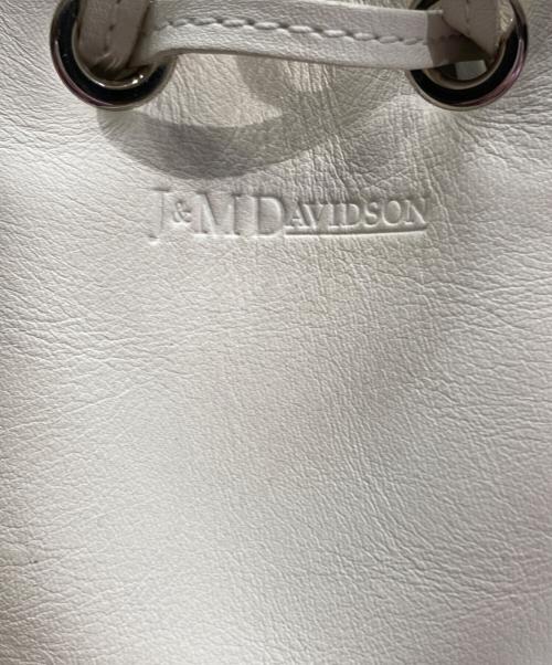 J&M DAVIDSON（ジェイ＆エム デヴィッドソン）J&M DAVIDSON (ジェイ＆エム デヴィッドソン) ミディアム フリンジ カーニバル ショルダーバッグ ホワイトの古着・服飾アイテム
