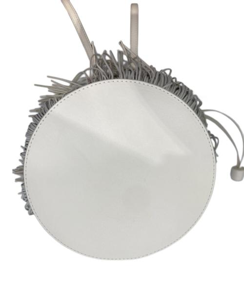 J&M DAVIDSON（ジェイ＆エム デヴィッドソン）J&M DAVIDSON (ジェイ＆エム デヴィッドソン) ミディアム フリンジ カーニバル ショルダーバッグ ホワイトの古着・服飾アイテム