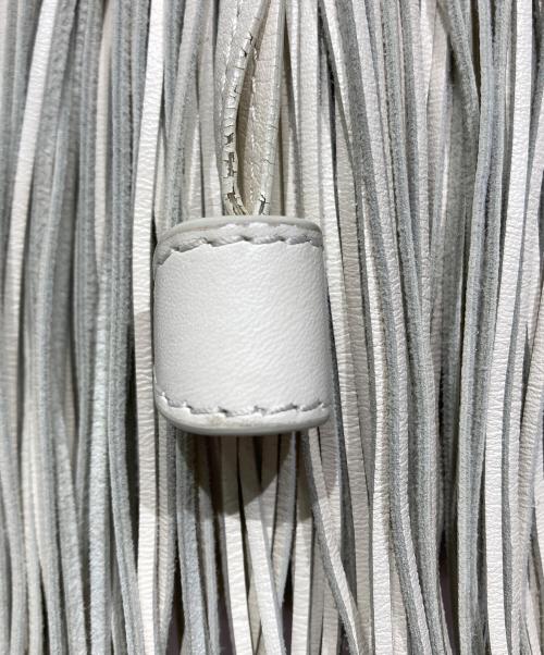 J&M DAVIDSON（ジェイ＆エム デヴィッドソン）J&M DAVIDSON (ジェイ＆エム デヴィッドソン) ミディアム フリンジ カーニバル ショルダーバッグ ホワイトの古着・服飾アイテム