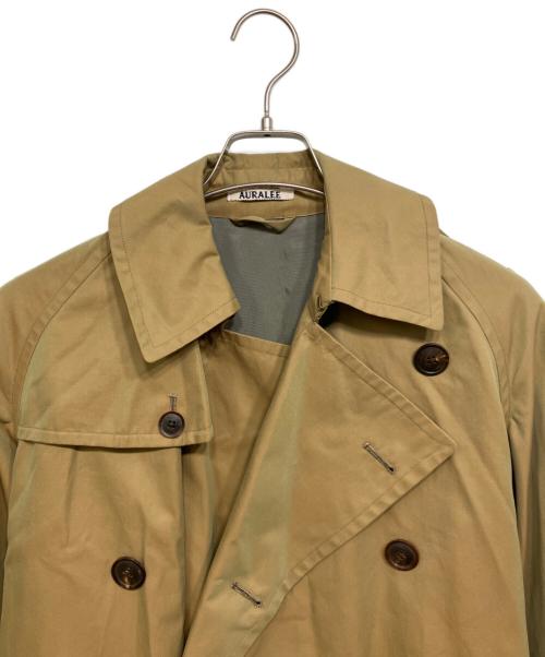 AURALEE（オーラリー）AURALEE (オーラリー) FINX CHAMBRAY BIG TRENCH COAT ベージュの古着・服飾アイテム