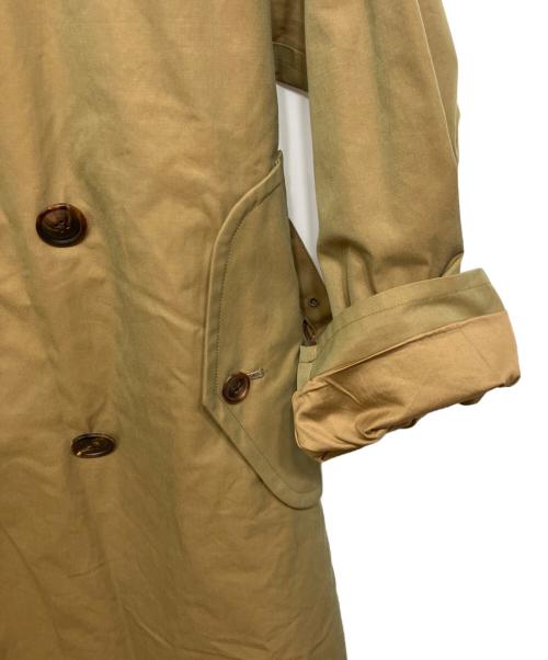 AURALEE（オーラリー）AURALEE (オーラリー) FINX CHAMBRAY BIG TRENCH COAT ベージュの古着・服飾アイテム