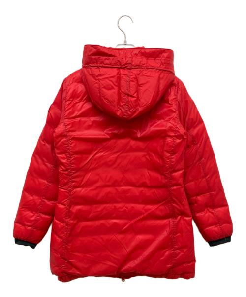 CANADA GOOSE（カナダグース）CANADA GOOSE (カナダグース) Camp Hooded Jacket レッド サイズ:Sの古着・服飾アイテム