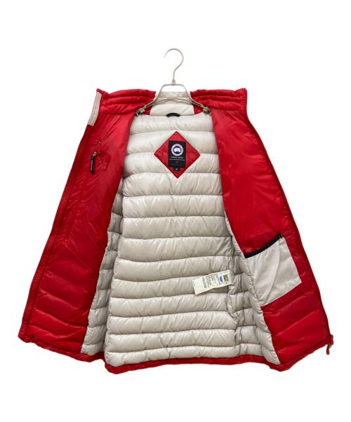 CANADA GOOSE（カナダグース）CANADA GOOSE (カナダグース) Camp Hooded Jacket レッド サイズ:Sの古着・服飾アイテム