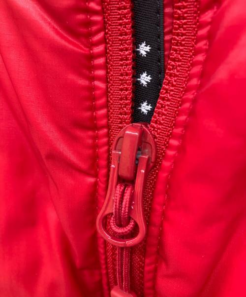 CANADA GOOSE（カナダグース）CANADA GOOSE (カナダグース) Camp Hooded Jacket レッド サイズ:Sの古着・服飾アイテム