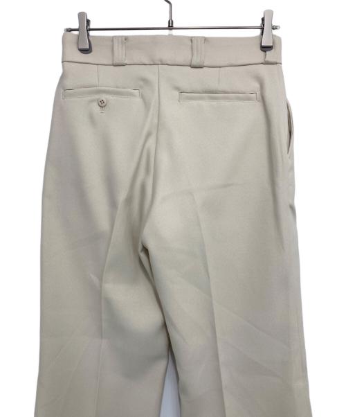 THE SHINZONE（ザ シンゾーン）THE SHINZONE (ザ シンゾーン) CENTER PRESS PANTS アイボリー サイズ:36 未使用品の古着・服飾アイテム