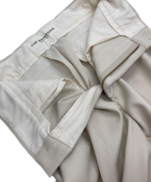 THE SHINZONE（ザ シンゾーン）THE SHINZONE (ザ シンゾーン) CENTER PRESS PANTS アイボリー サイズ:36 未使用品の古着・服飾アイテム