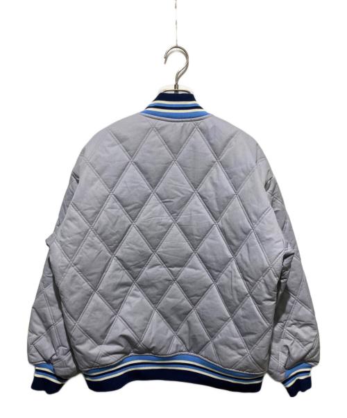 MILK FED.（ミルクフェド）MILK FED. (ミルクフェド) SATIN LOGO PATCH QUILTED JACKET ブルー サイズ:Mの古着・服飾アイテム