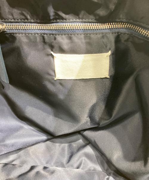 Maison Margiela（メゾンマルジェラ）Maison Margiela (メゾンマルジェラ) ベルベット ショルダーバッグ ネイビーの古着・服飾アイテム