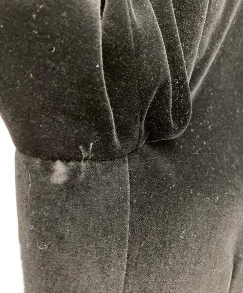 ALEXANDER McQUEEN（アレキサンダーマックイーン）ALEXANDER McQUEEN (アレキサンダーマックイーン) ベロアジャケット ブラック サイズ:44の古着・服飾アイテム