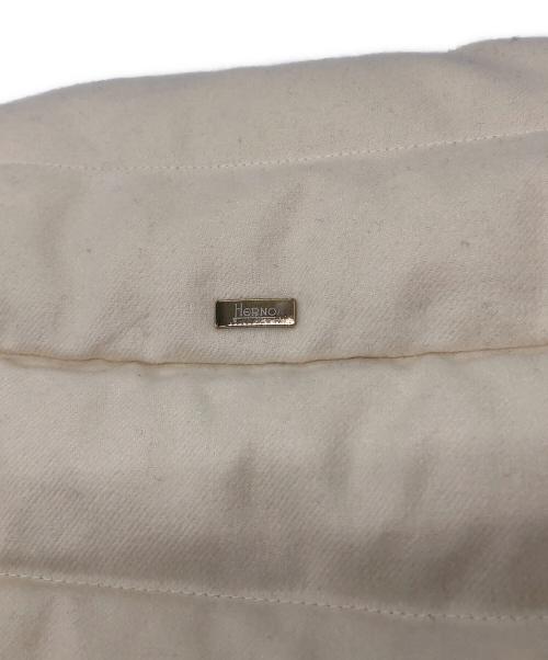 HERNO（ヘルノ）HERNO (ヘルノ) ショートスリーブダウンジャケット アイボリー サイズ:40の古着・服飾アイテム