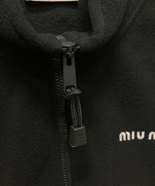 MIU MIU（ミュウミュウ）MIU MIU (ミュウミュウ) Logo Half Zip Fleece Sweat/ロゴハーフジップフリースジャケット ブラック サイズ:Sの古着・服飾アイテム
